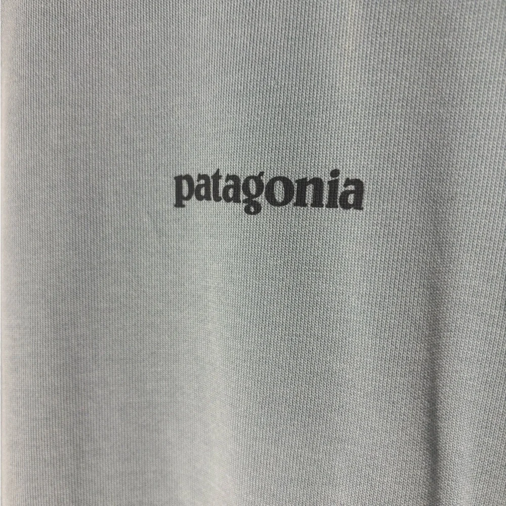 Patagonia Woman’s Light Blue Crewneck Sweater - Picture 3 of 6